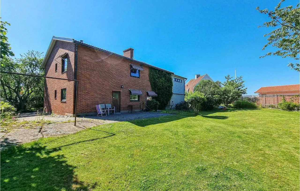 Lovely Home In Vaestra Froelunda With Wifi Gothenburg Holiday home